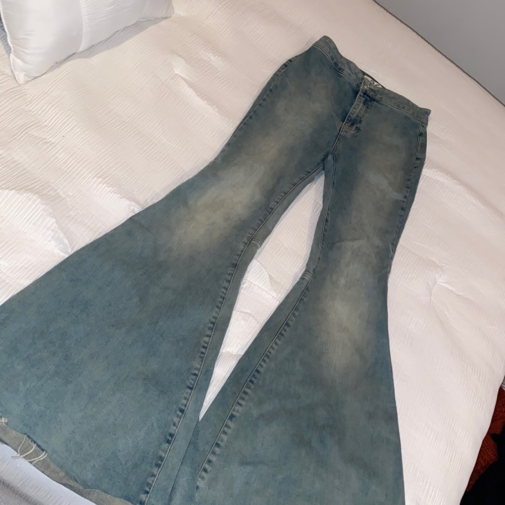 Free People Float On Flares